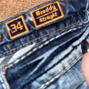 Rock revival straight